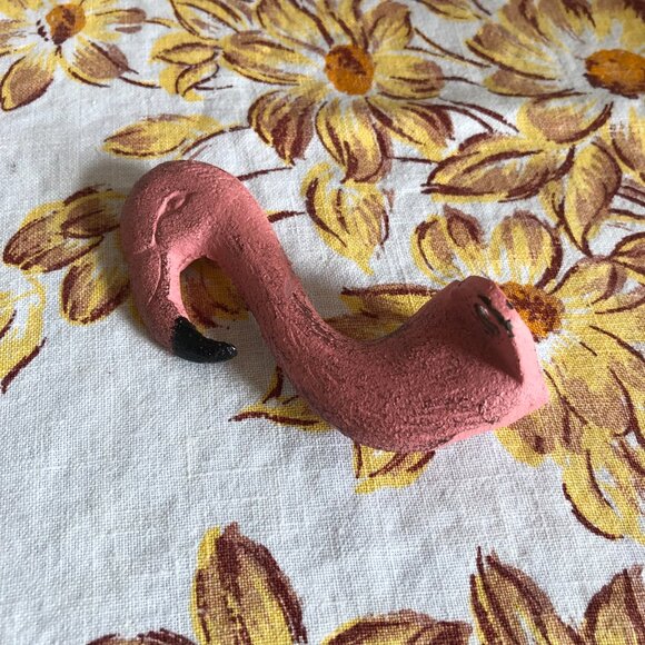 Pink Flamingo shaped Cast Iron Single Wall Hook - Picture 2 of 2